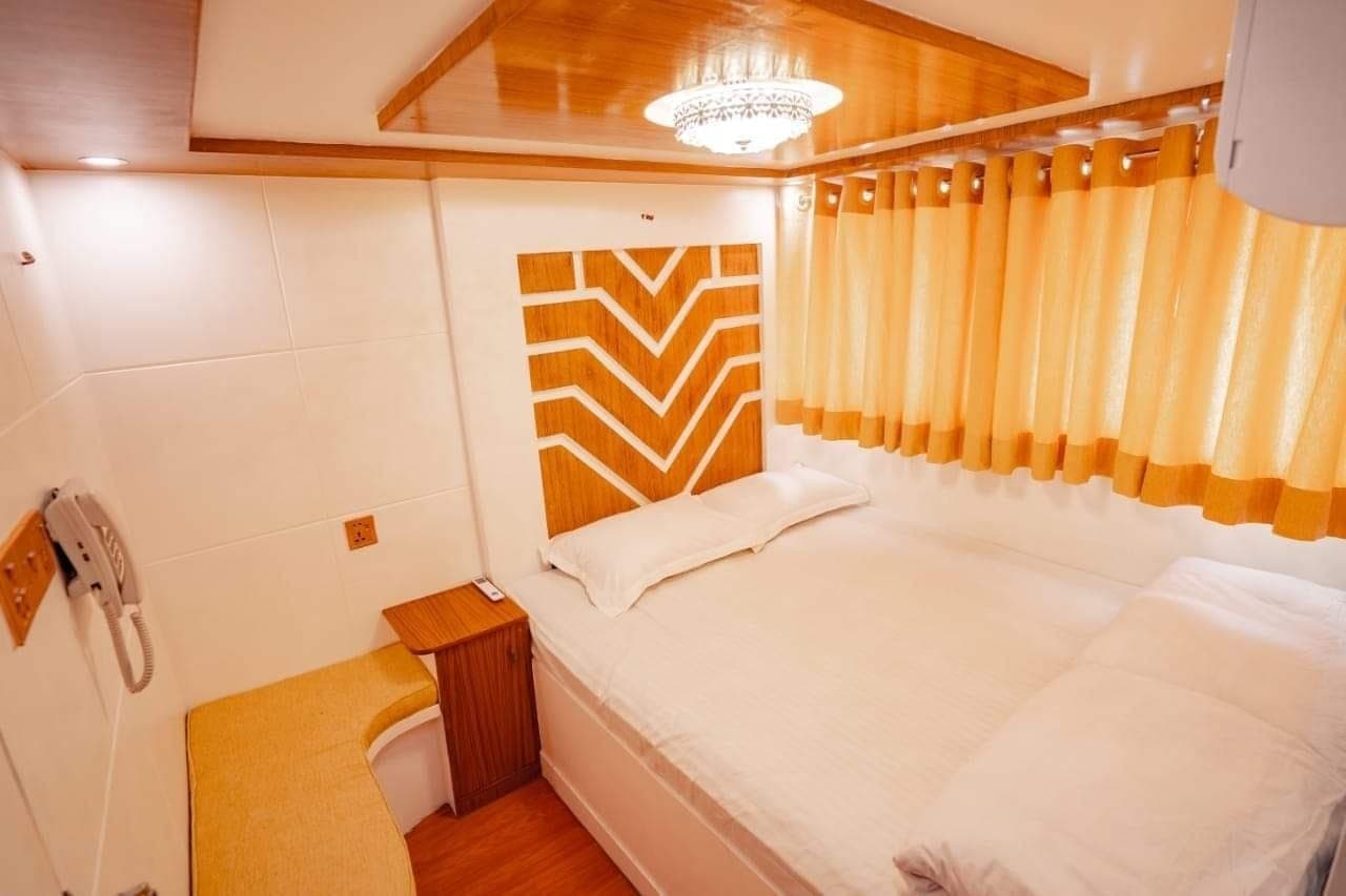 Presidential Suite 2